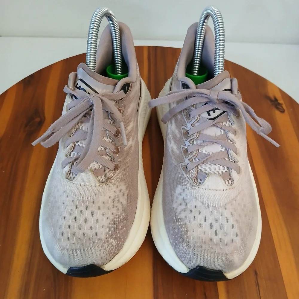 Hoka One One Mach 6 Womens 6 Mauve Gray Running Shoes Sneakers 1164033 CLQ